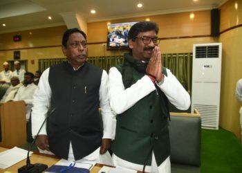 मुख्यमंत्री हेमंत सोरेन ने बरहेट विधानसभा के सदस्य के रूप में शपथ ली