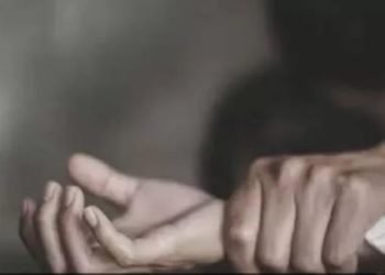 मंदिर में लड़की के साथ की शादी फिर दोस्‍त के साथ मिलकर किया दुष्कर्म… फोटो VIRAL