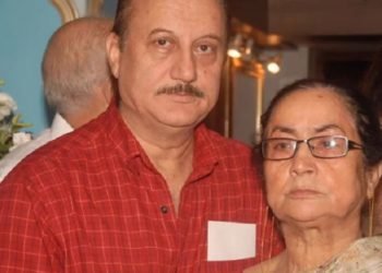 अनुपम खेर