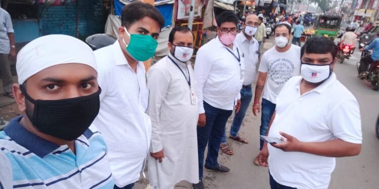 भारतीय मानवाधिकार एसोसिएशन ने गाड़ीखाना चौक पर चलाया जागरुकता अभियान