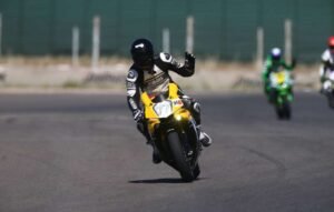 Romano Fenati apologises for ‘disgraceful gesture’